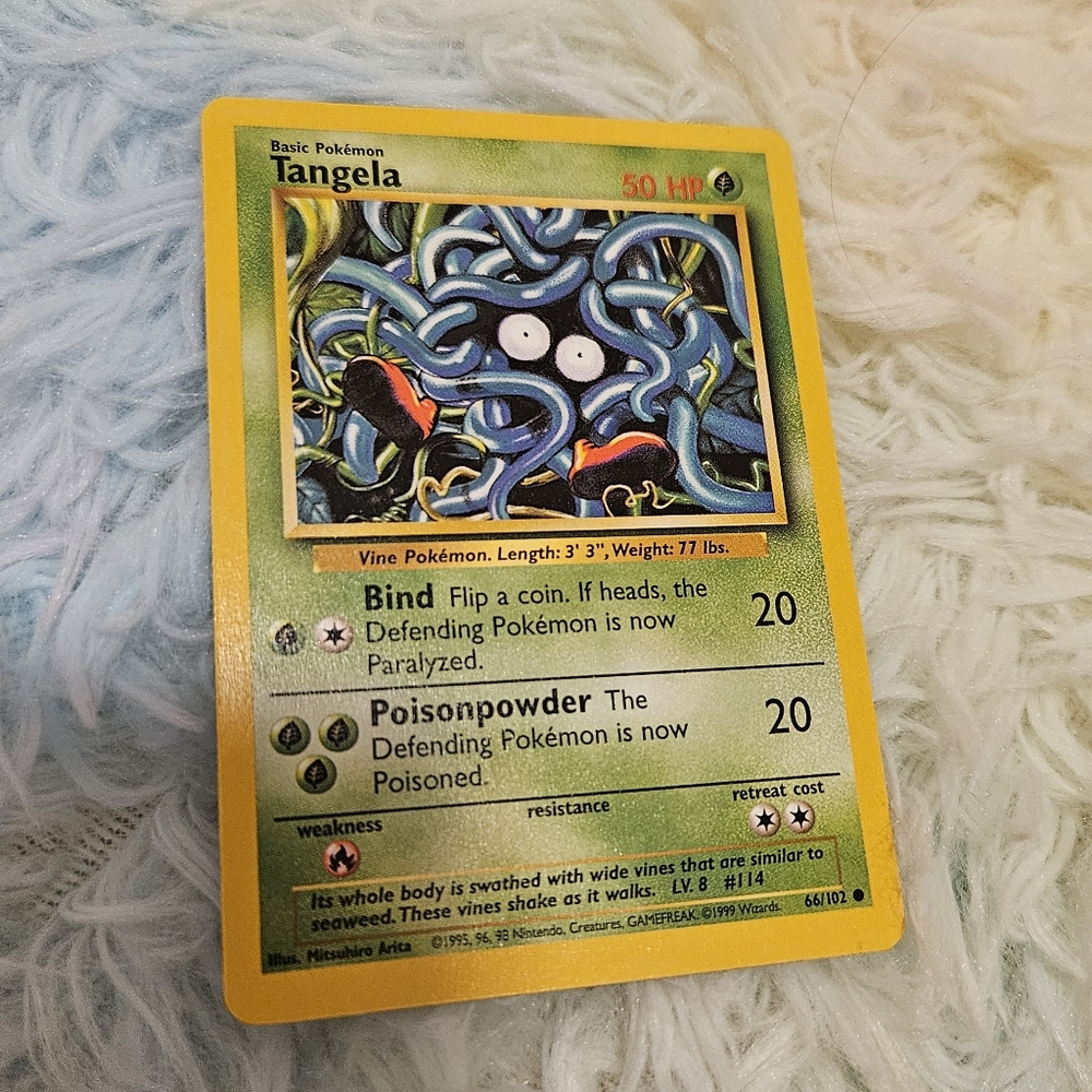 Tangela Pokémon Card